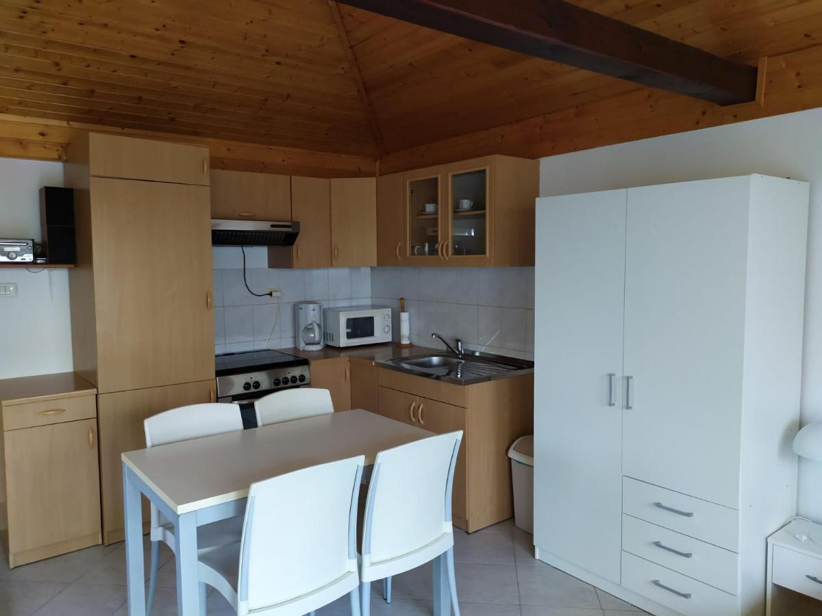 Lili House Appartement Portorož Buitenkant foto